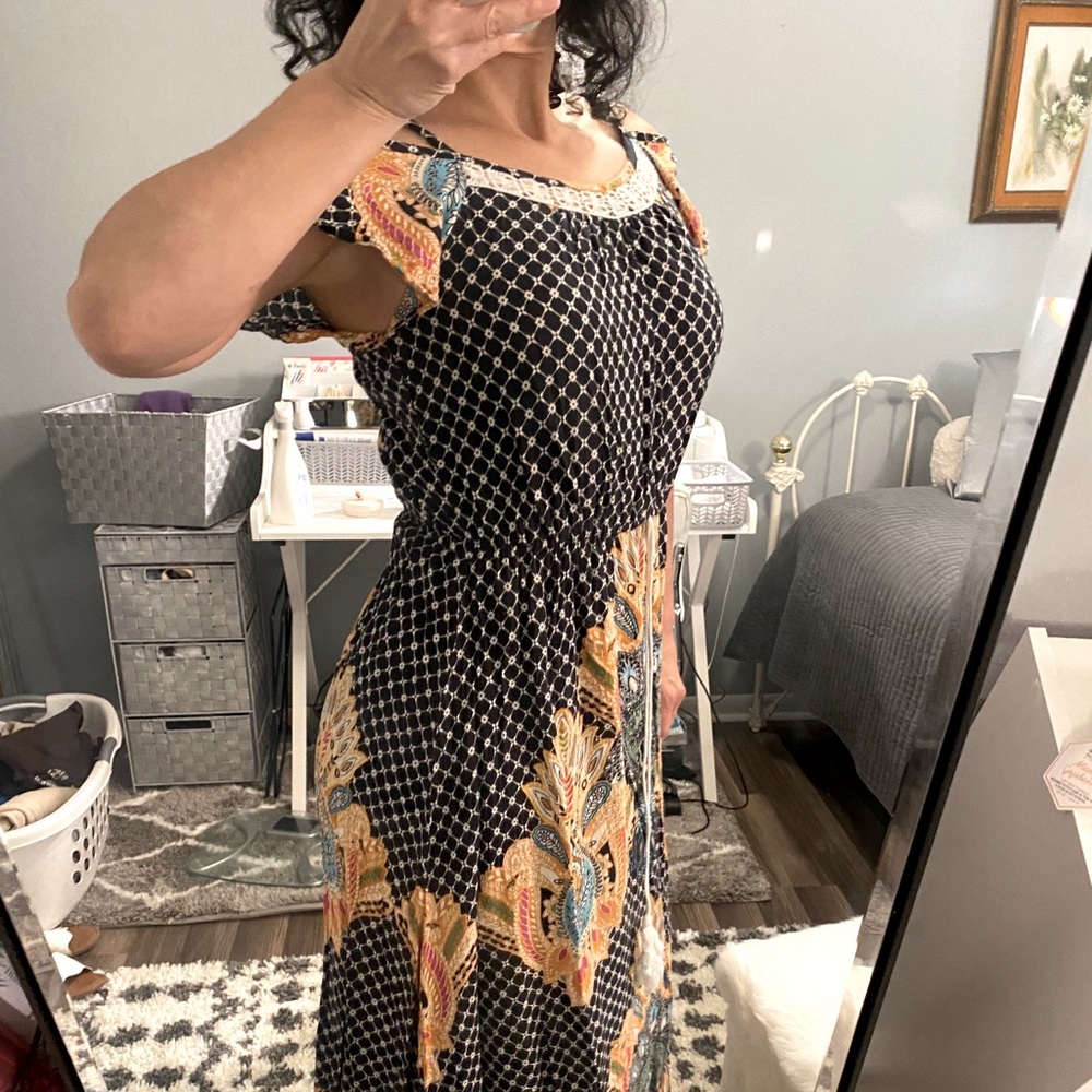 Woman’s cold shoulder maxi dress